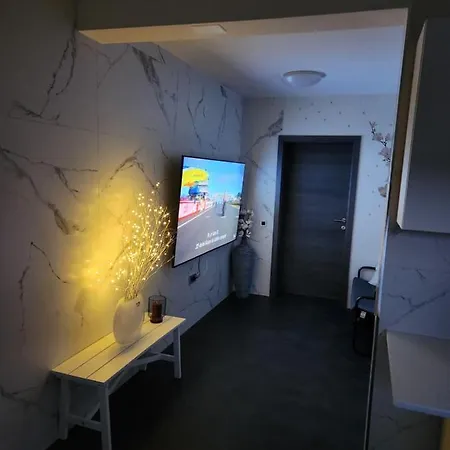 Rajska Ptica 布莱德