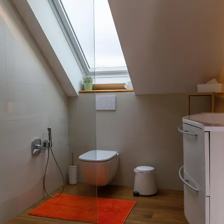 Apartma Rajska Ptica *